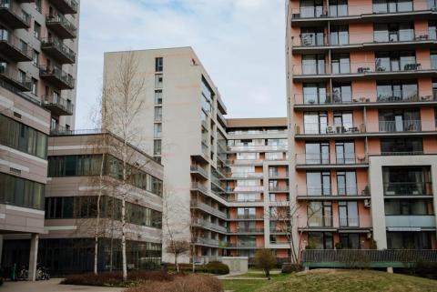 Jaunās mājas Rīgā